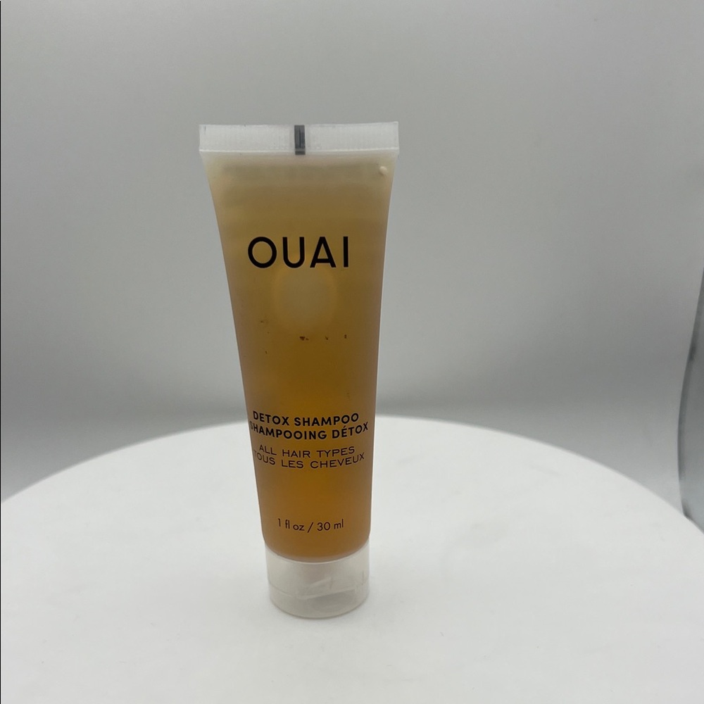 OUAI Detox Shampoo - 1 oz Tube